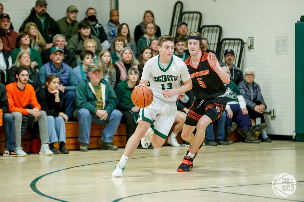 Top-seeded Woodsville survives scare from #9 Farmington