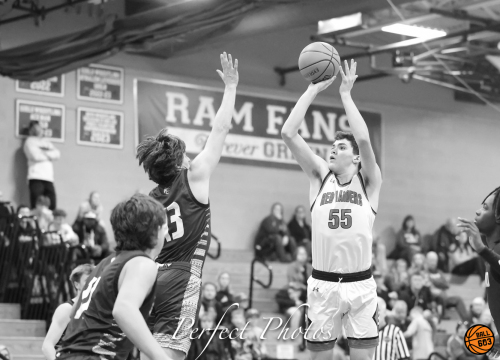 12-21-23_20-06-50_Raymond-V-Belmont_20487-Edit