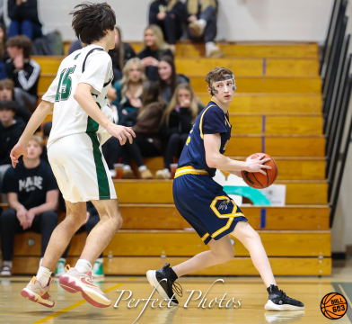 1-2-24_20-14-54_Pembroke-v-Bow_24339