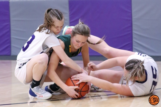 4X3A1264-Shirley-Nickles-Groveton-vs-Colebrook-to-10-girls