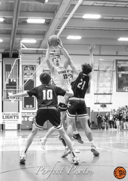 2-24-24_21-06-20_St-thomas-v-Conant-Championship_50668-Edit-2