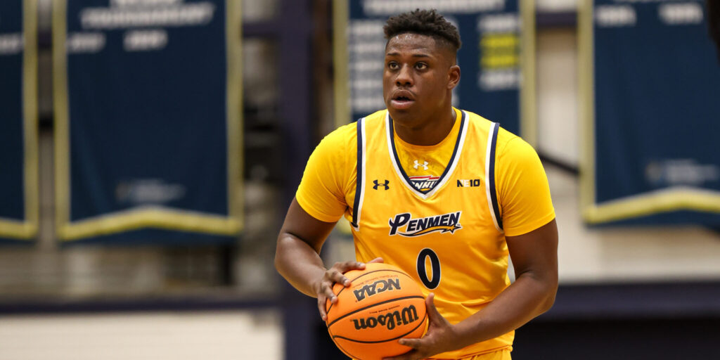 Scorching hot SNHU soars past Molloy